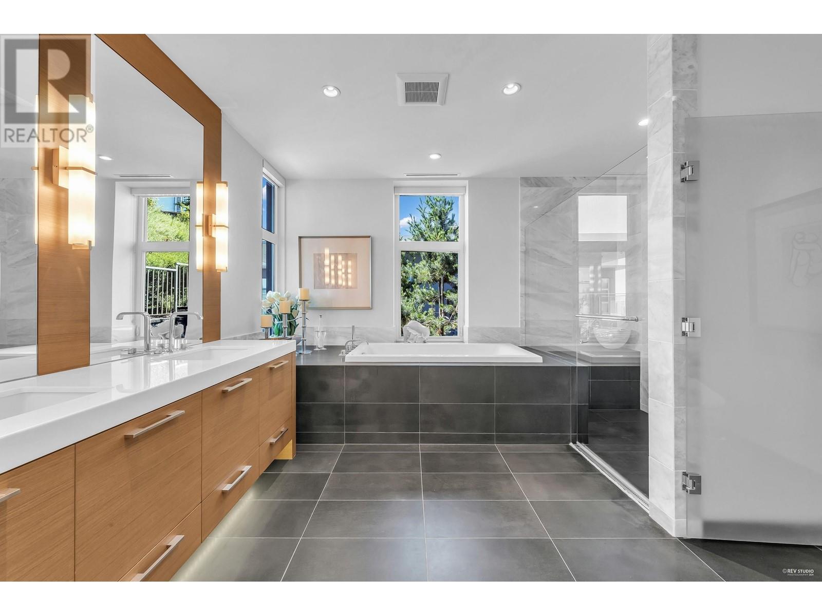 2728 Highview Place, Vancouver, British Columbia  V5R 2J6 - Photo 24 - R2966674