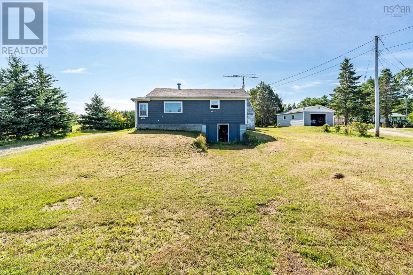 590 Second Division Road, Meteghan, Nova Scotia  B0W 2L0 - Photo 9 - 202502893