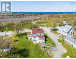 8882 Highway 1, Meteghan River, Ca
