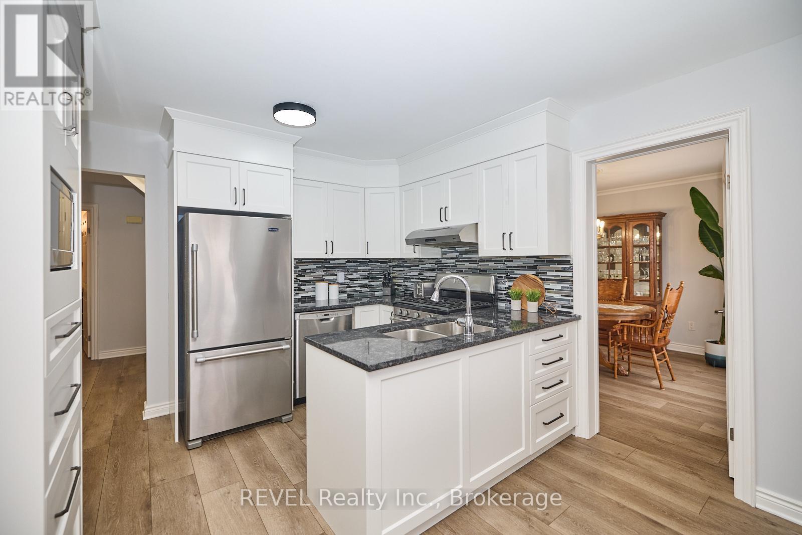 8007 Oakridge Drive, Niagara Falls, Ontario  L2H 2W1 - Photo 17 - X11972712