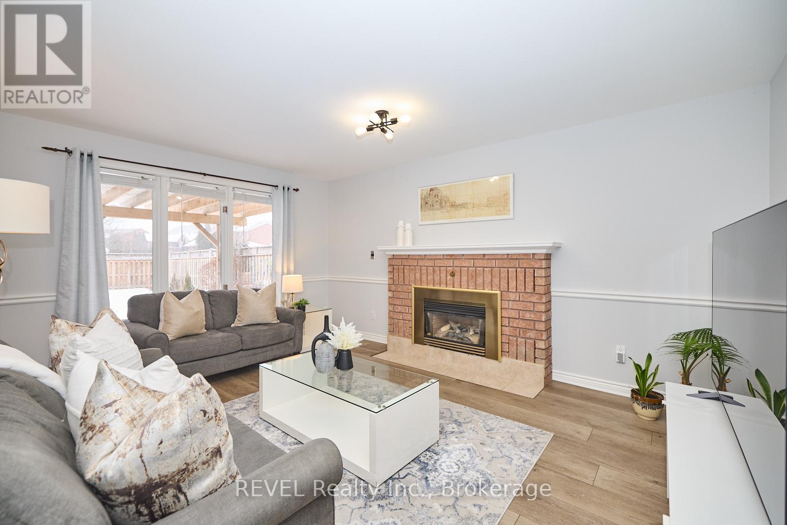 8007 Oakridge Drive, Niagara Falls, Ontario  L2H 2W1 - Photo 21 - X11972712