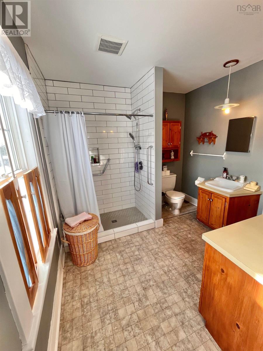 8 Martell Lane, West Pubnico, Nova Scotia  B0W 3S0 - Photo 22 - 202502914