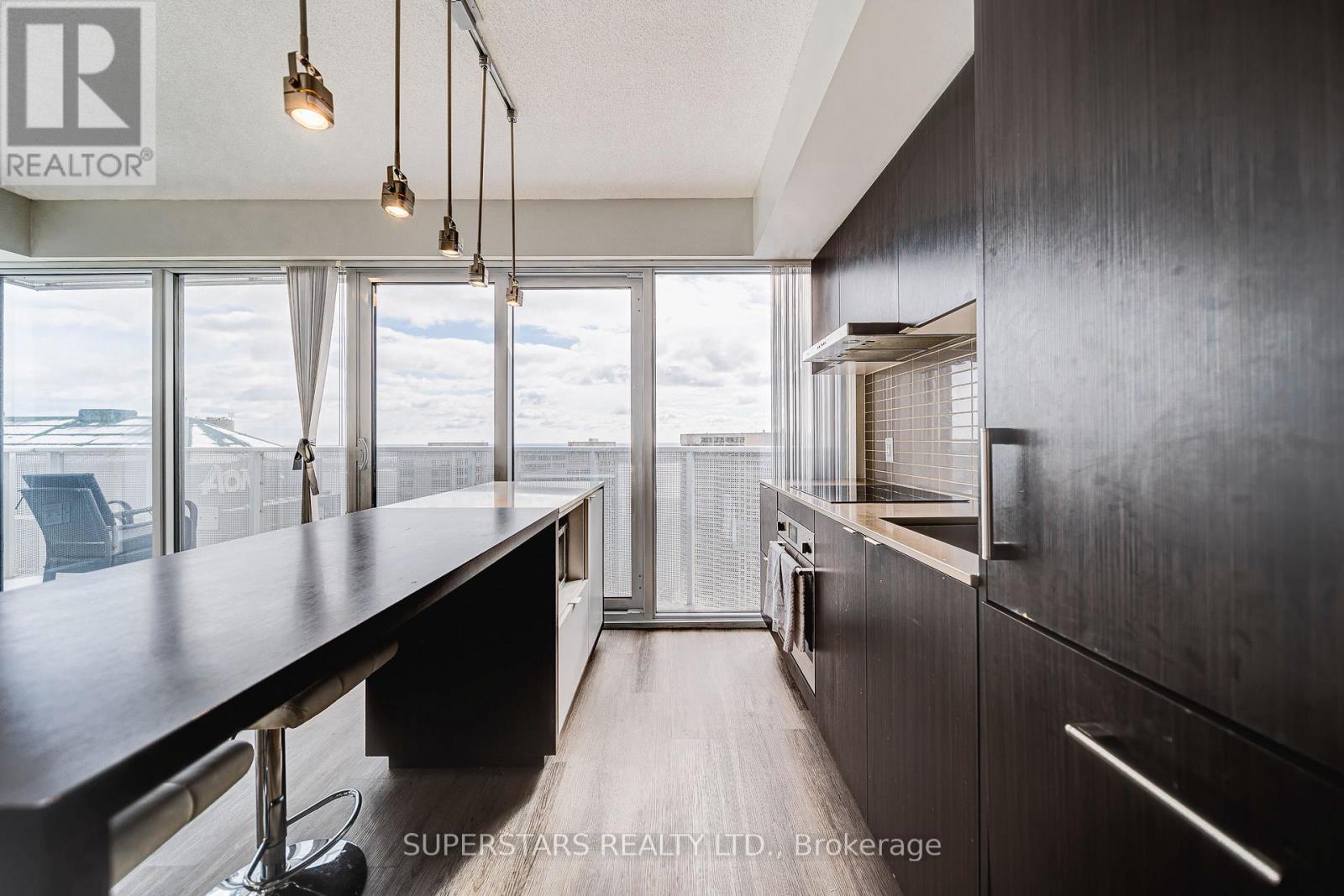 3607 - 88 Harbour Street, Toronto, Ontario  M5J 1B7 - Photo 8 - C11972694