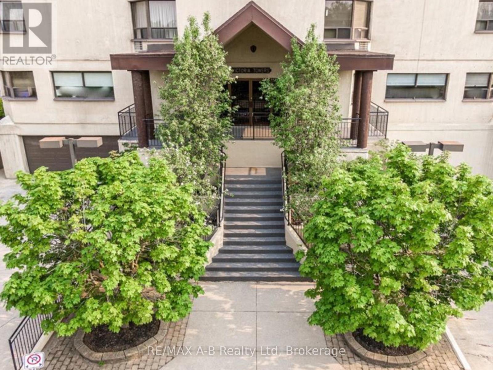 Ph1 - 11 Cobourg Street, Stratford, Ontario  N5A 3E4 - Photo 3 - X11972815