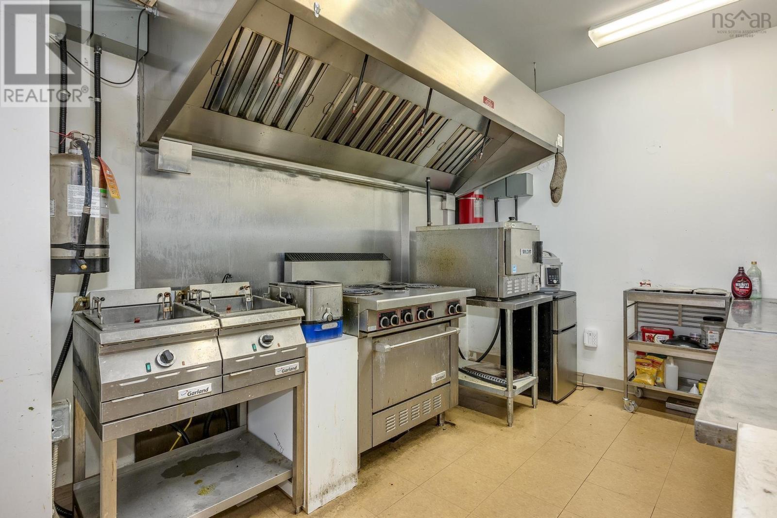 103 5640 Spring Garden Road, Halifax Peninsula, Nova Scotia  B3J 3M7 - Photo 8 - 202502919