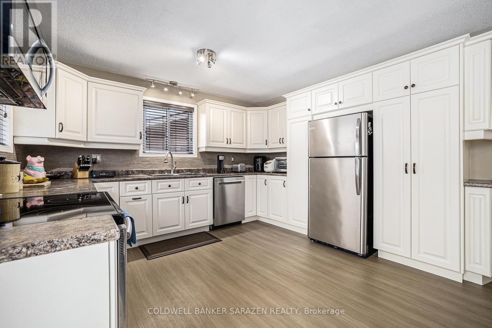 1059 Flynn Avenue, Ottawa, Ontario  K7S 3G7 - Photo 11 - X11972924