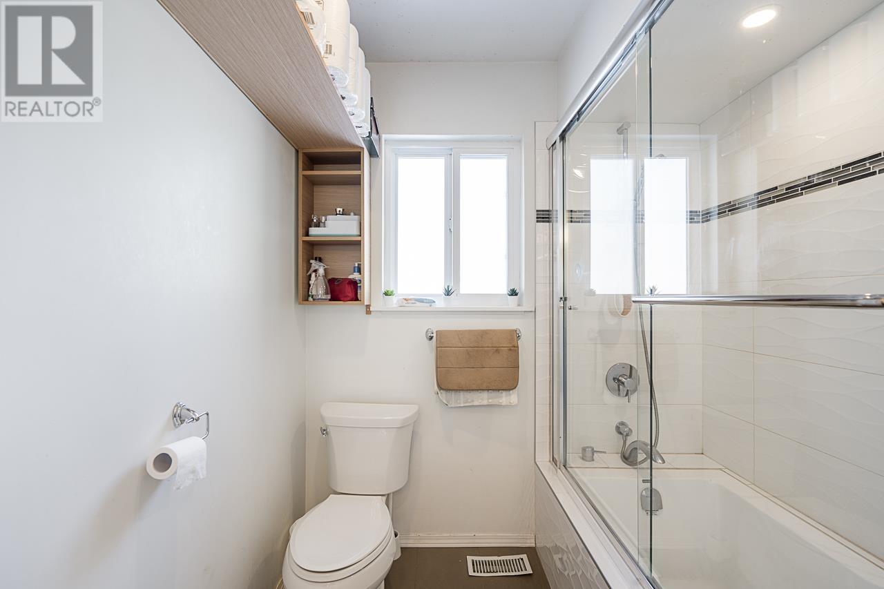 2057 Lorraine Avenue, Coquitlam, British Columbia  V3K 2M7 - Photo 12 - R2965751