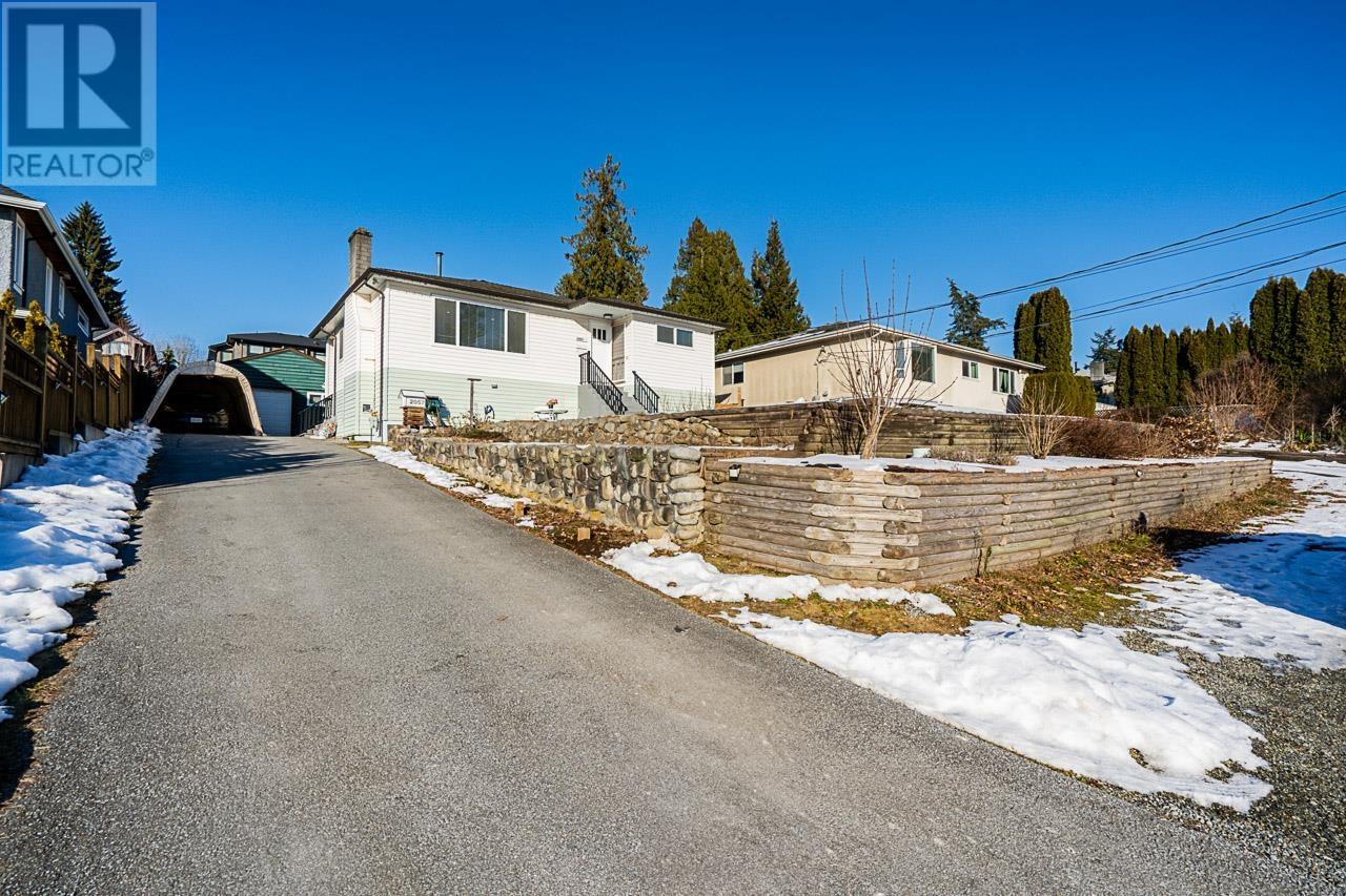 2057 Lorraine Avenue, Coquitlam, British Columbia  V3K 2M7 - Photo 34 - R2965751