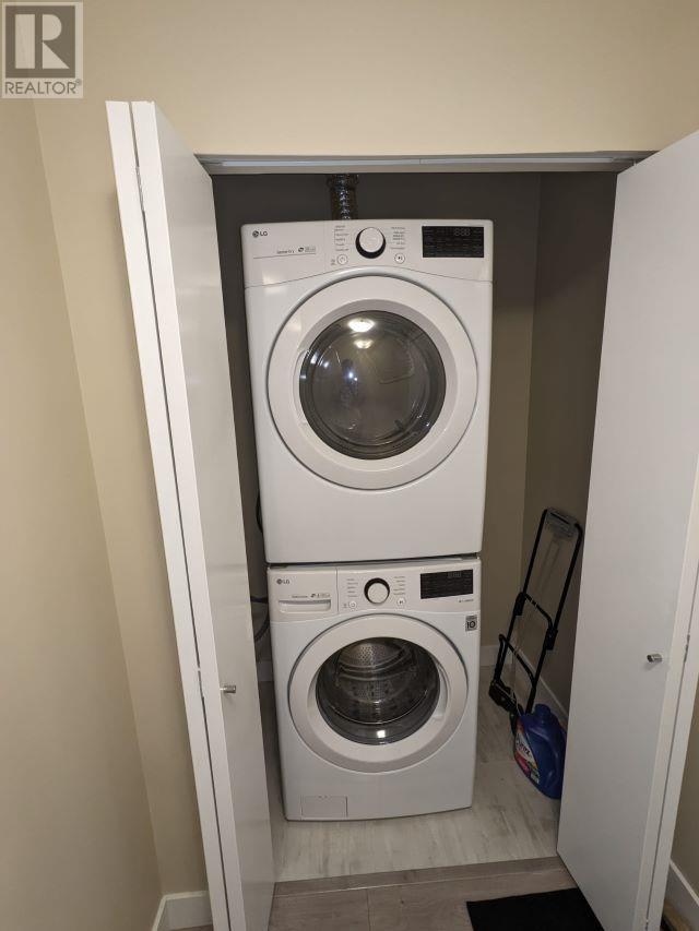 Listing Picture 14 of 16 : 208 2889 E 1ST AVENUE, Vancouver / 溫哥華 - 魯藝地產 Yvonne Lu Group - MLS Medallion Club Member