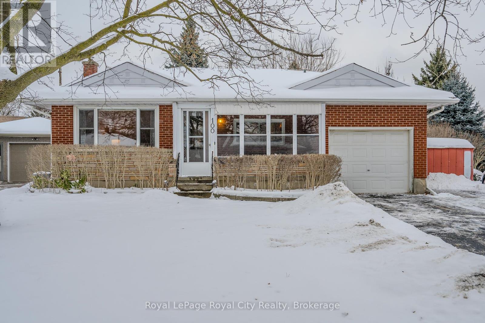 100 Boniface Avenue, Kitchener, Ontario  N2C 1L9 - Photo 1 - X11972933