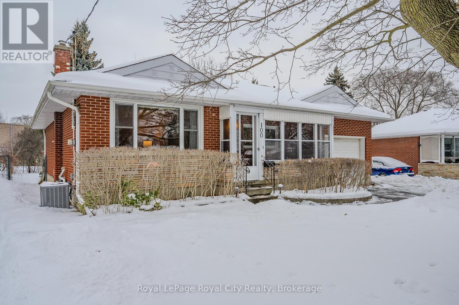 100 Boniface Avenue, Kitchener, Ontario  N2C 1L9 - Photo 2 - X11972933