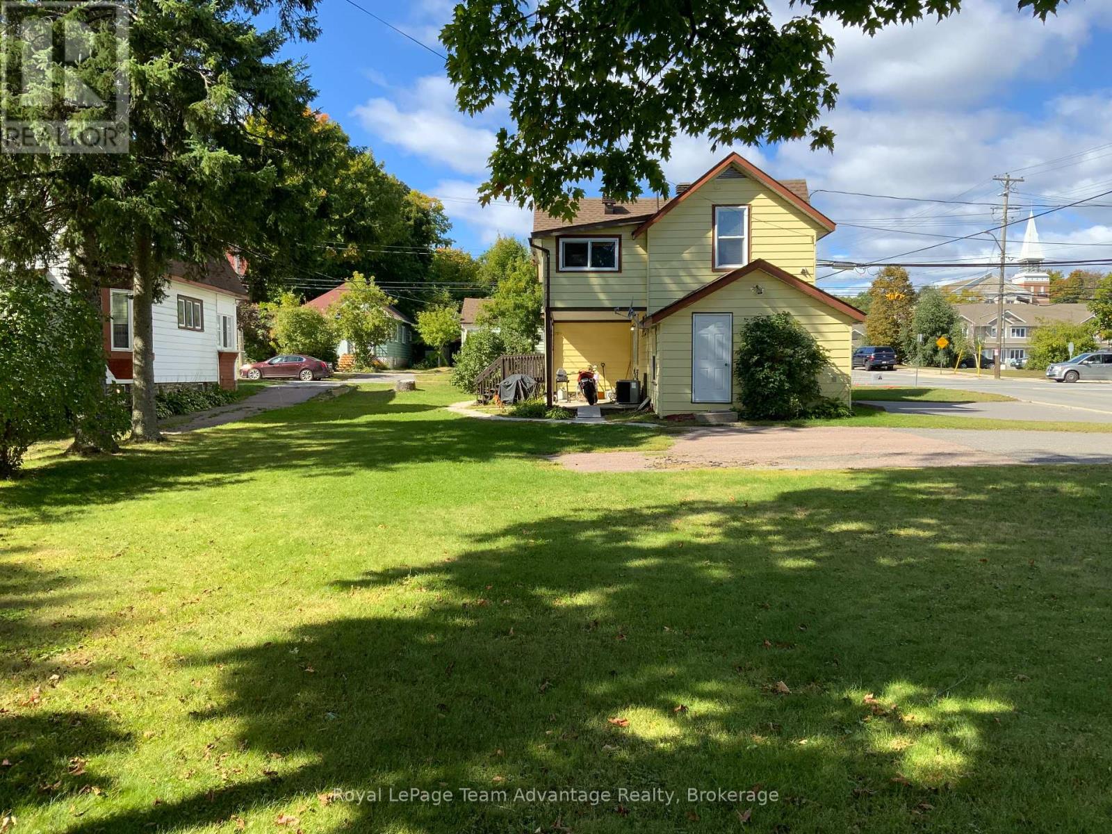 Property at 73 GIBSON STREET image 2