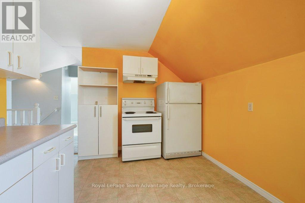 73 Gibson Street, Parry Sound, Ontario  P2A 1X2 - Photo 21 - X11972759