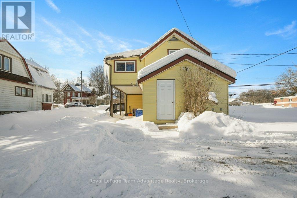 73 Gibson Street, Parry Sound, Ontario  P2A 1X2 - Photo 29 - X11972759