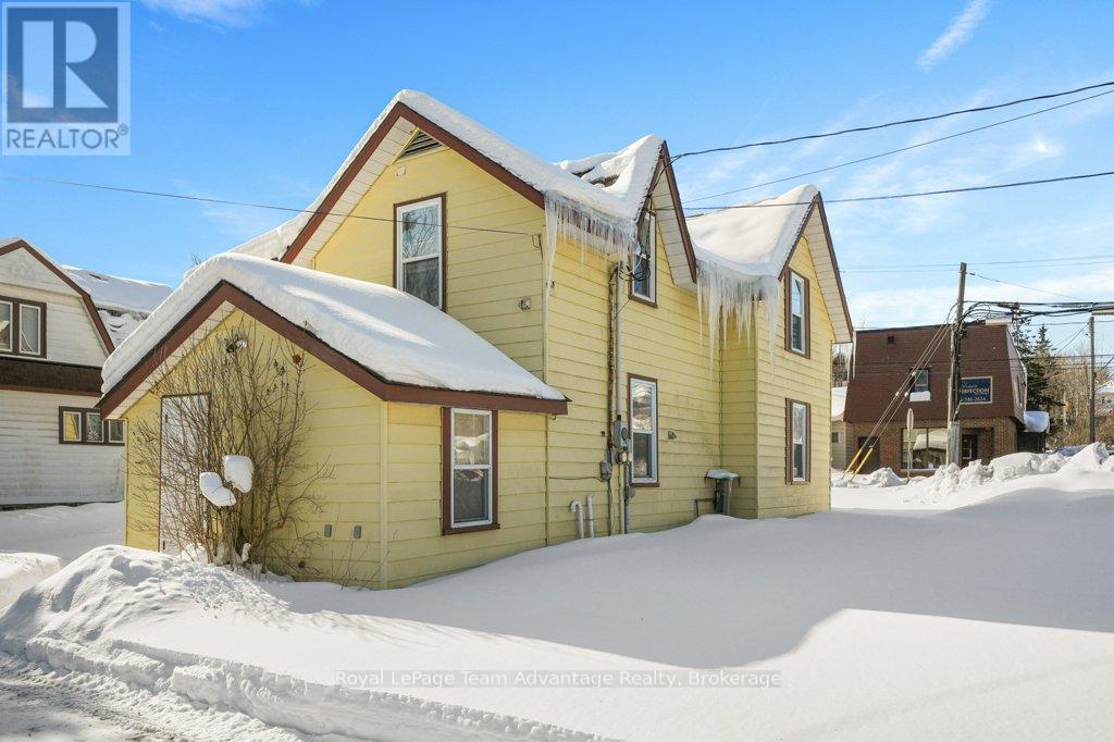 73 Gibson Street, Parry Sound, Ontario  P2A 1X2 - Photo 30 - X11972759