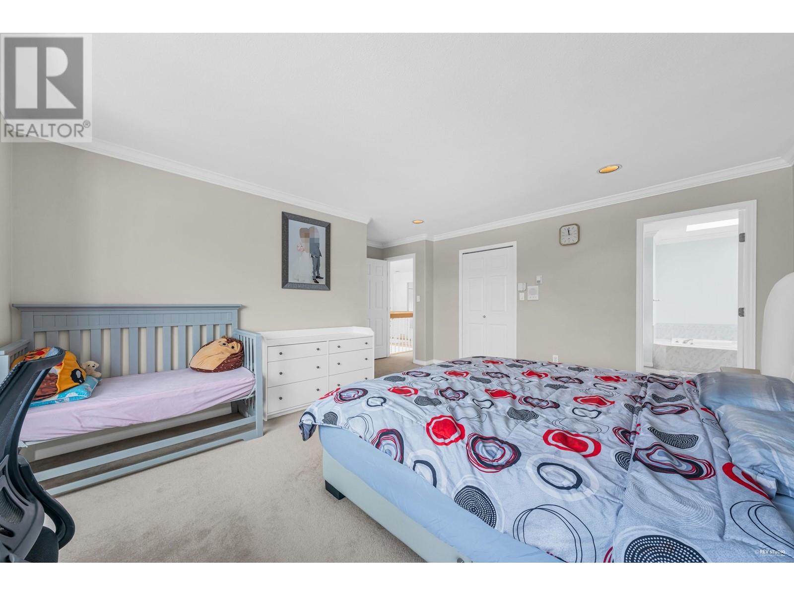 Listing Picture 22 of 32 : 3551 SCRATCHLEY CRESCENT, Richmond / 烈治文 - 魯藝地產 Yvonne Lu Group - MLS Medallion Club Member