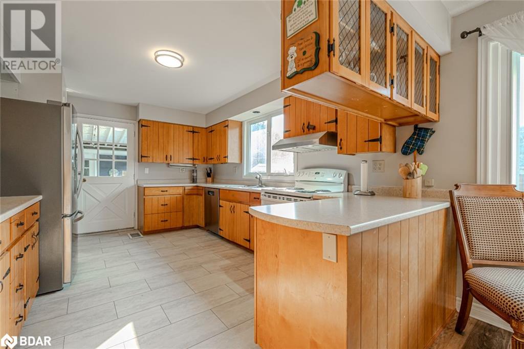 434 Forest Avenue S, Orillia, Ontario  L3V 4A1 - Photo 3 - 40698370