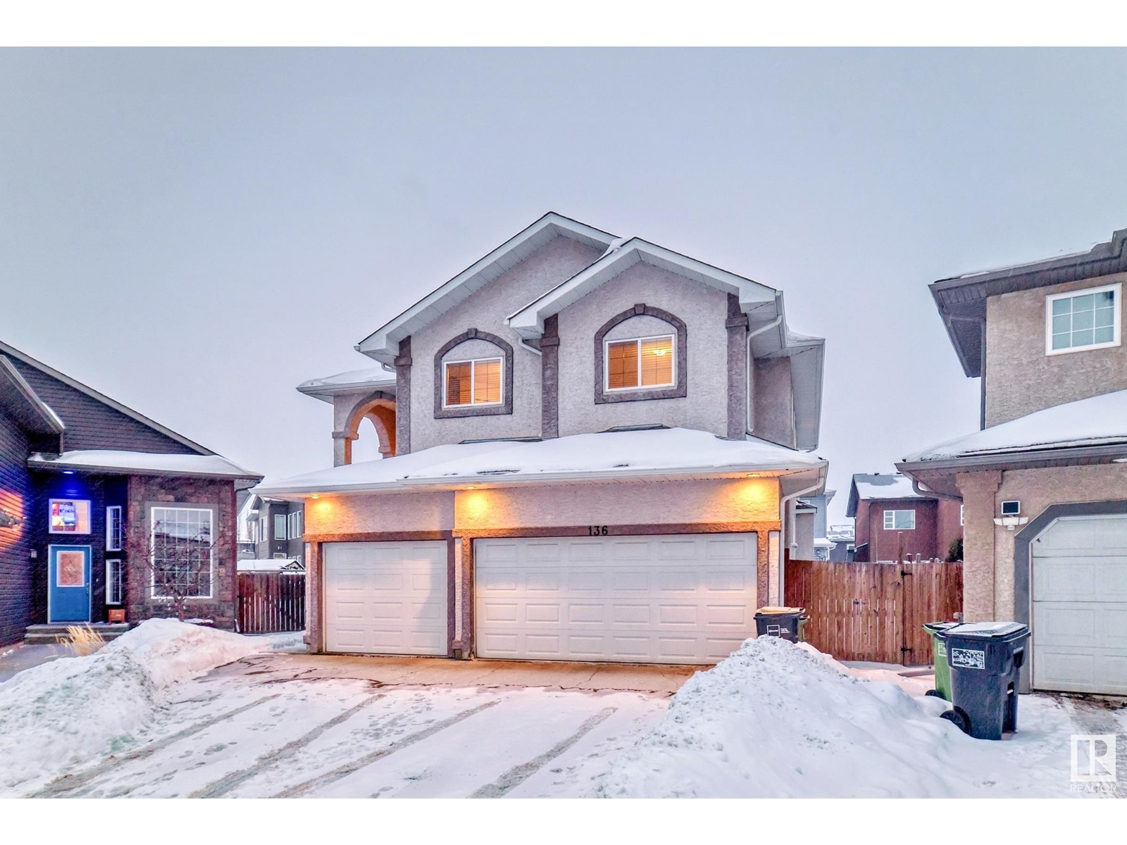 136 Fraser Wy Nw, Edmonton, Alberta  T5Y 3M8 - Photo 3 - E4421562