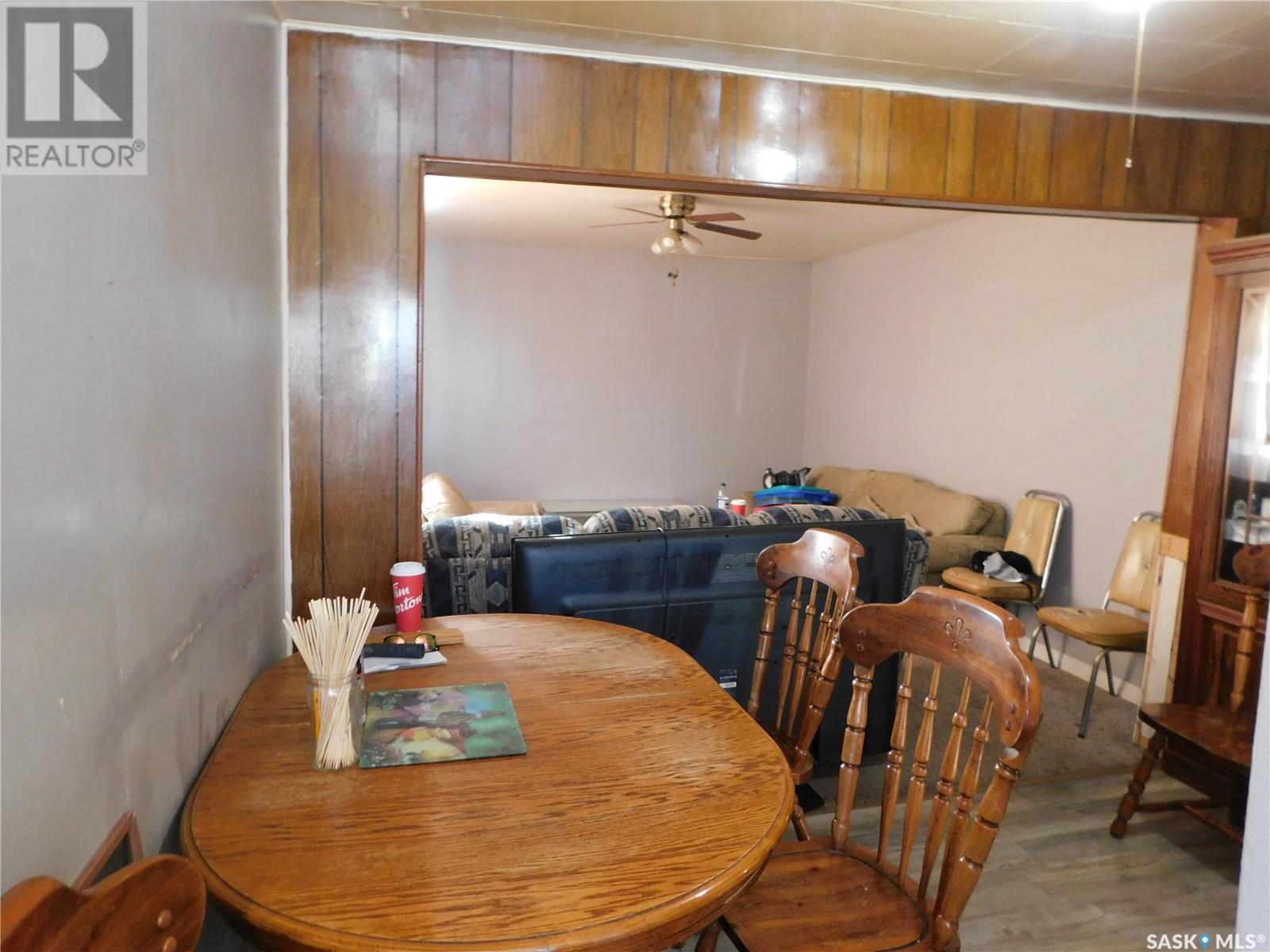 220 2nd Street E, Lafleche, Saskatchewan  S0H 3R0 - Photo 6 - SK995968