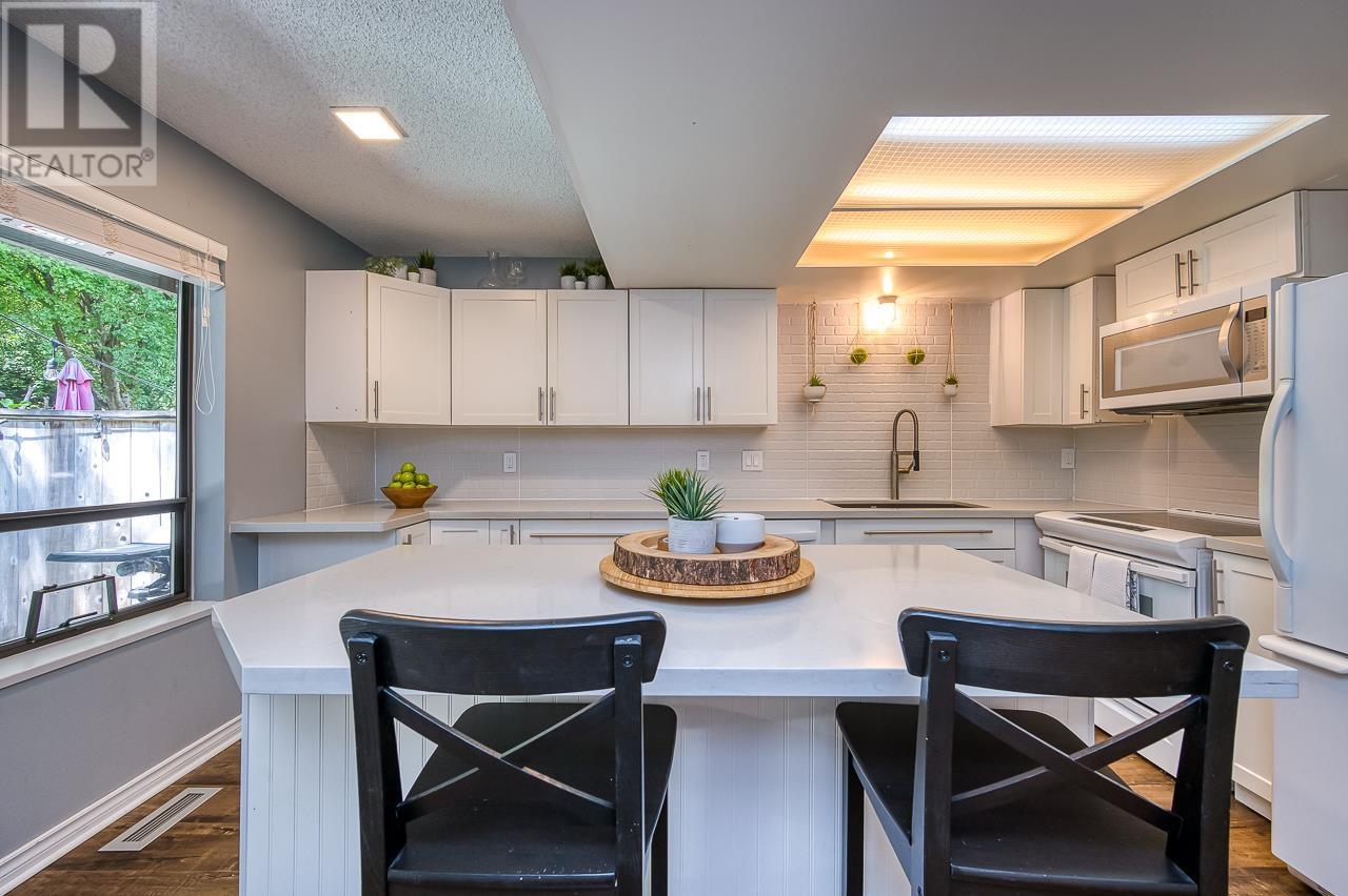 7232 Camano Street, Vancouver, British Columbia  V5S 4B9 - Photo 17 - R2966337