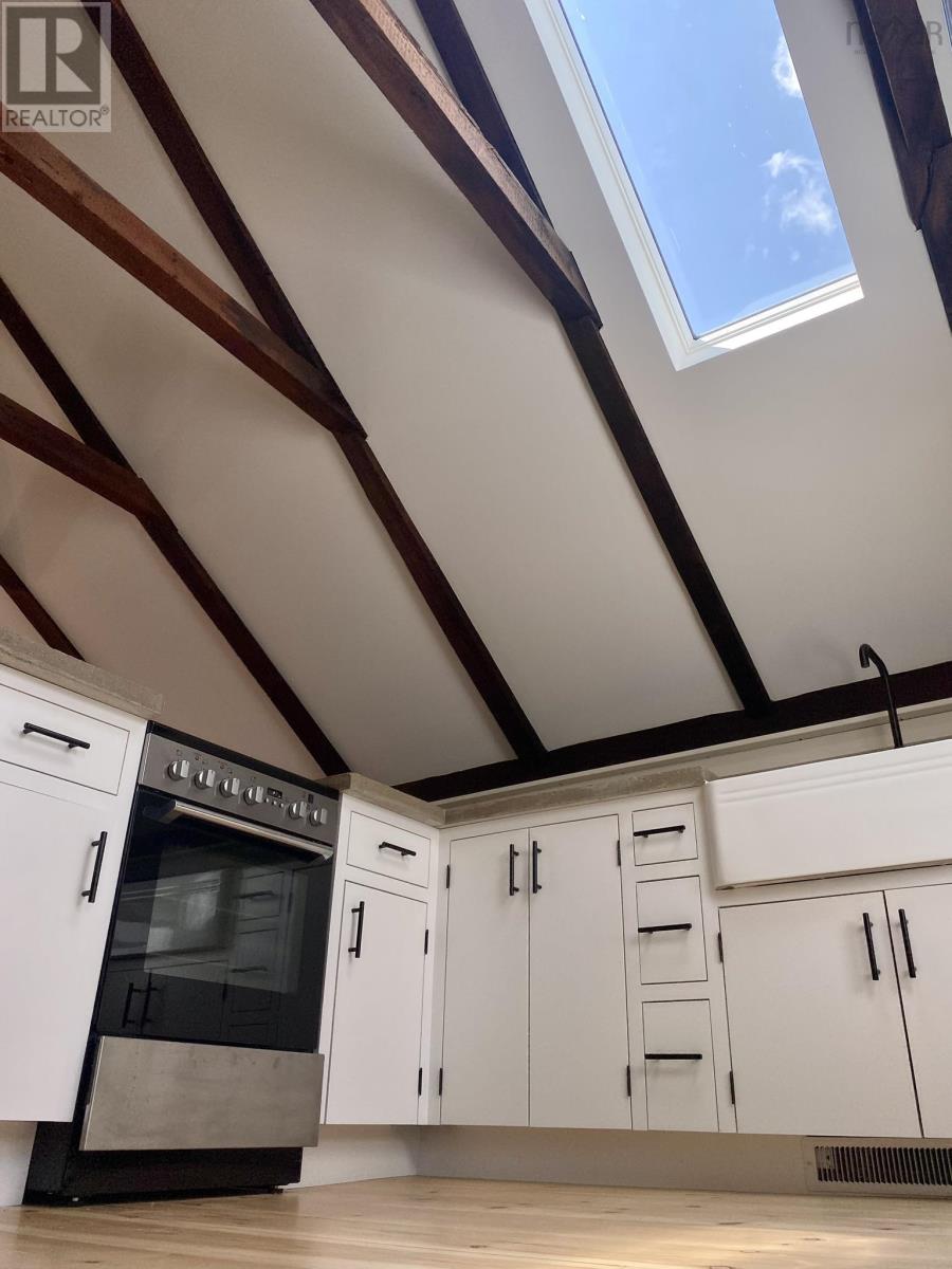 313 8 Highway, Milton, Nova Scotia  B0T 1P0 - Photo 6 - 202502947