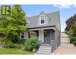 956 HOMEDALE, Windsor, Ontario