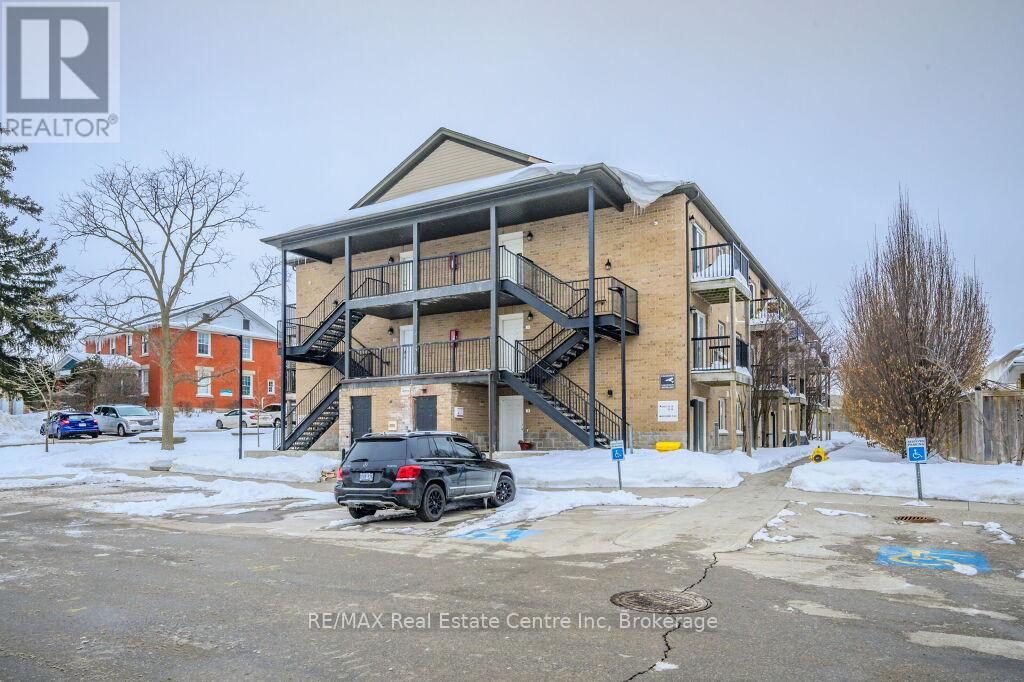 1c - 185 Windale Crescent, Kitchener, Ontario  N2E 3H4 - Photo 18 - X11971309