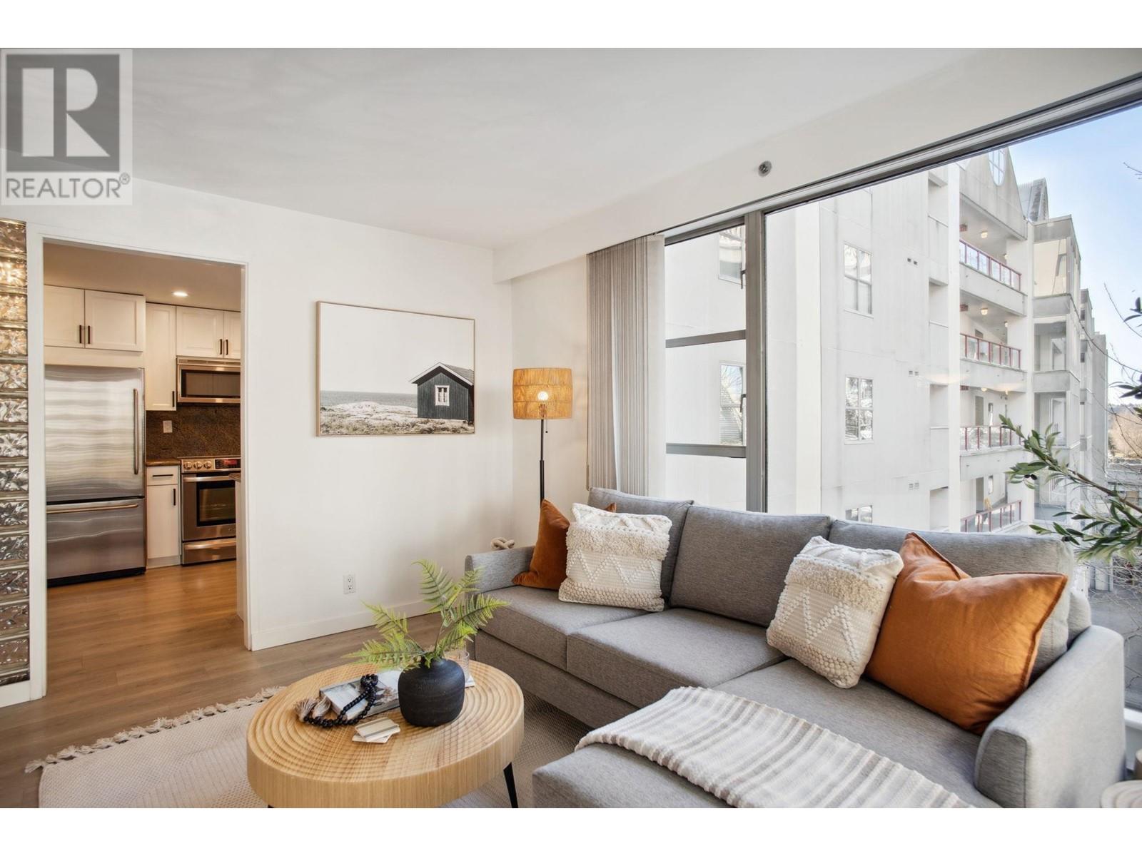 Listing Picture 7 of 40 : 401 1006 BEACH AVENUE, Vancouver / 溫哥華 - 魯藝地產 Yvonne Lu Group - MLS Medallion Club Member