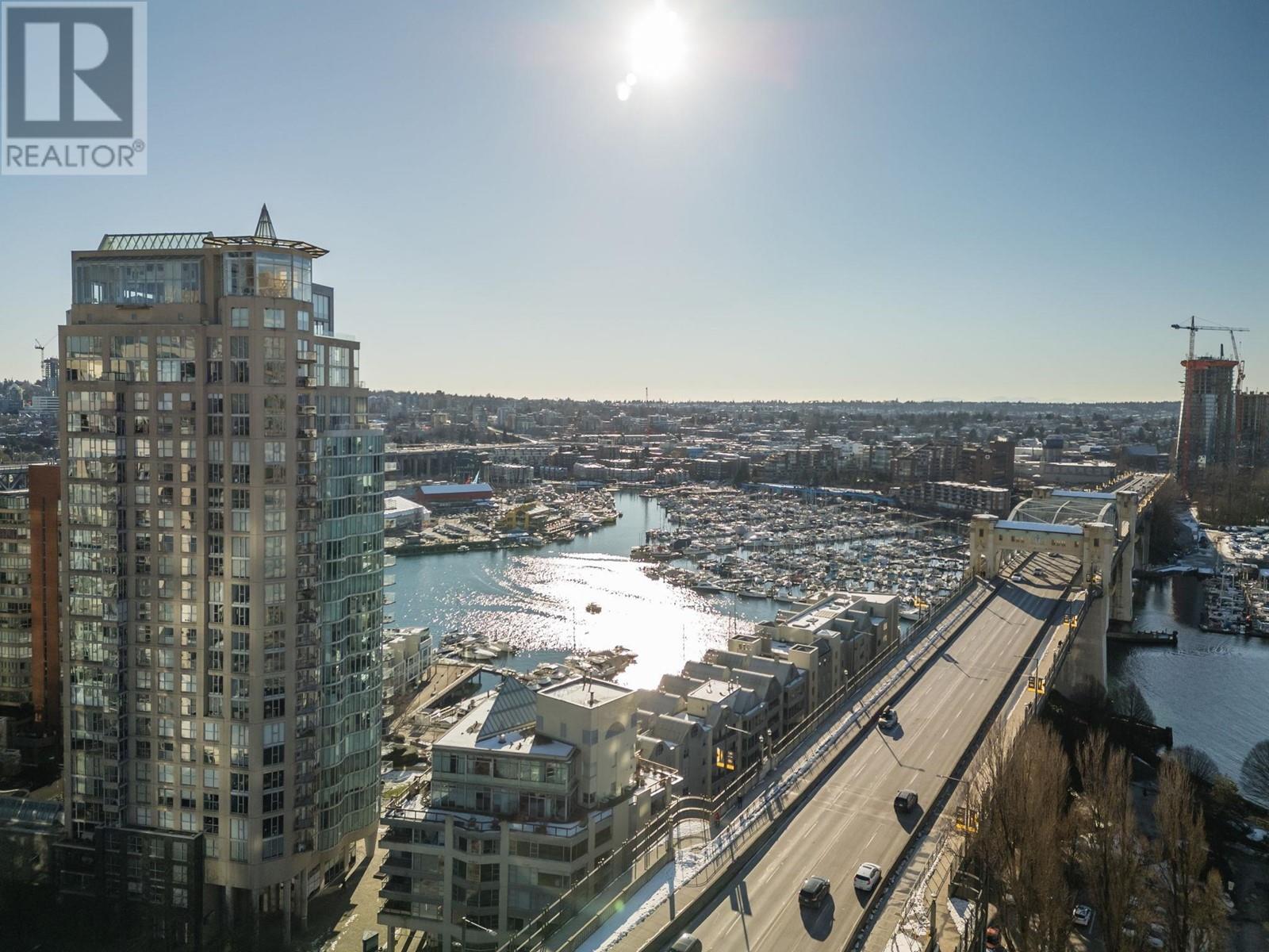 Listing Picture 29 of 40 : 401 1006 BEACH AVENUE, Vancouver / 溫哥華 - 魯藝地產 Yvonne Lu Group - MLS Medallion Club Member