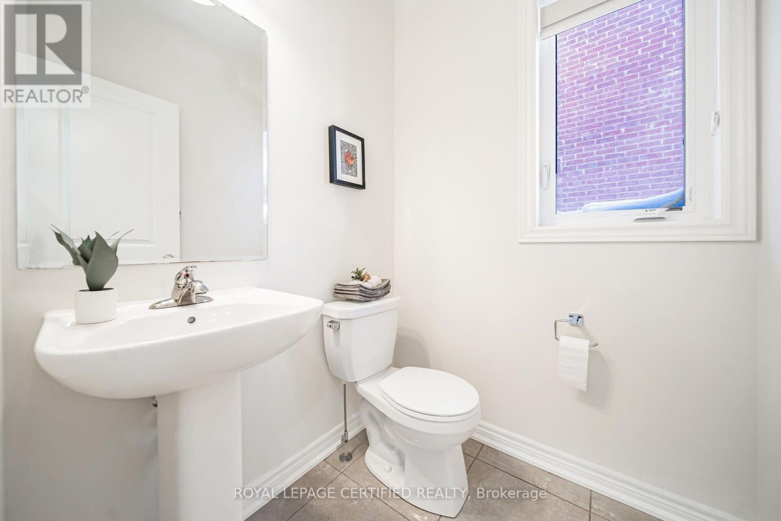 21 Benhurst Crescent, Brampton (Northwest Brampton), Ontario  L7A 5A2 - Photo 7 - W11973160