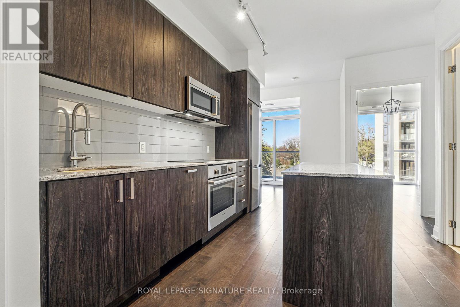 Property at 324 - 293 THE KINGSWAY image 4
