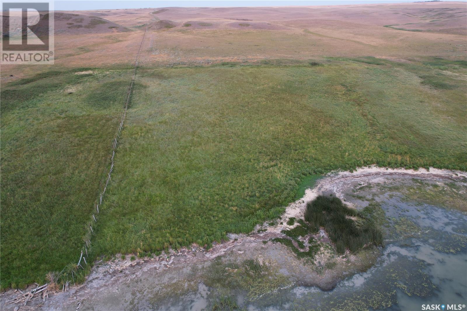 Lake Front Property, Reid Lake, Webb Rm No. 138, Saskatchewan  S0N 2N0 - Photo 4 - SK995823