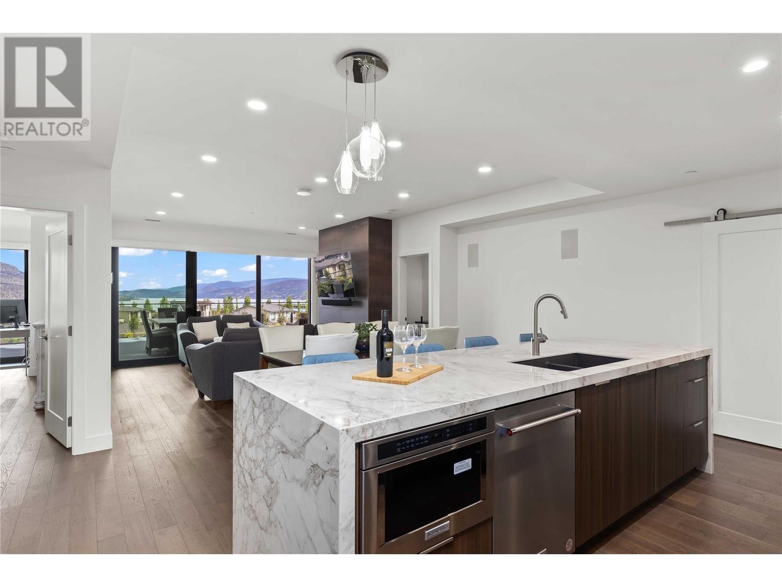 Property at 3000 Ariva Drive Unit# 3103 image 3