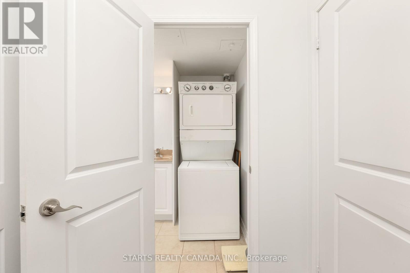 Ph910 - 920 Sheppard Avenue W, Toronto, Ontario  M3H 0A2 - Photo 27 - C11973283