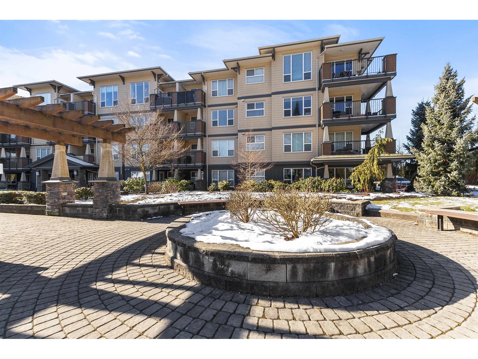 Property at 405 2565 CAMPBELL AVENUE image
