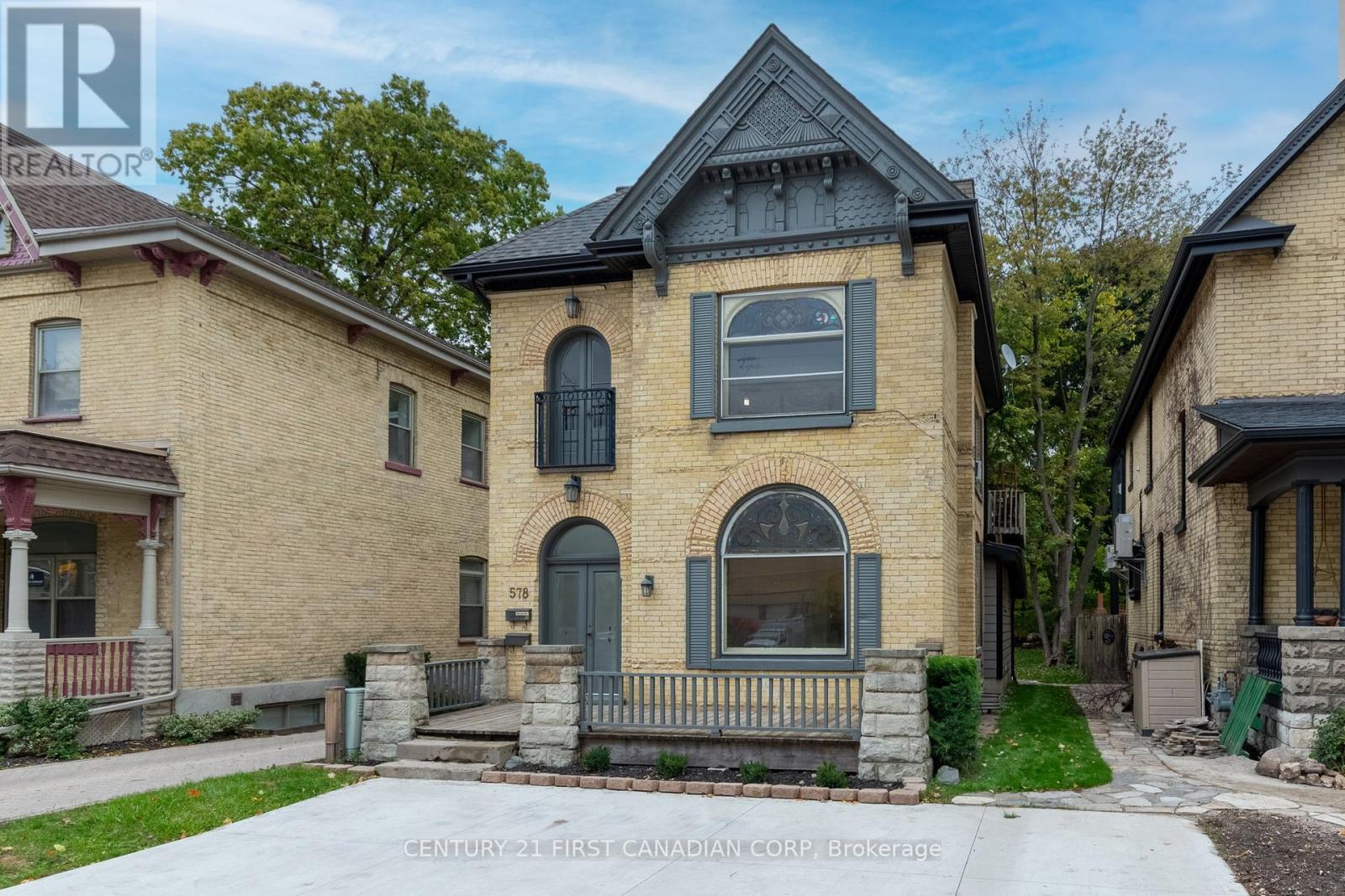 Property at 578 WATERLOO STREET image 2