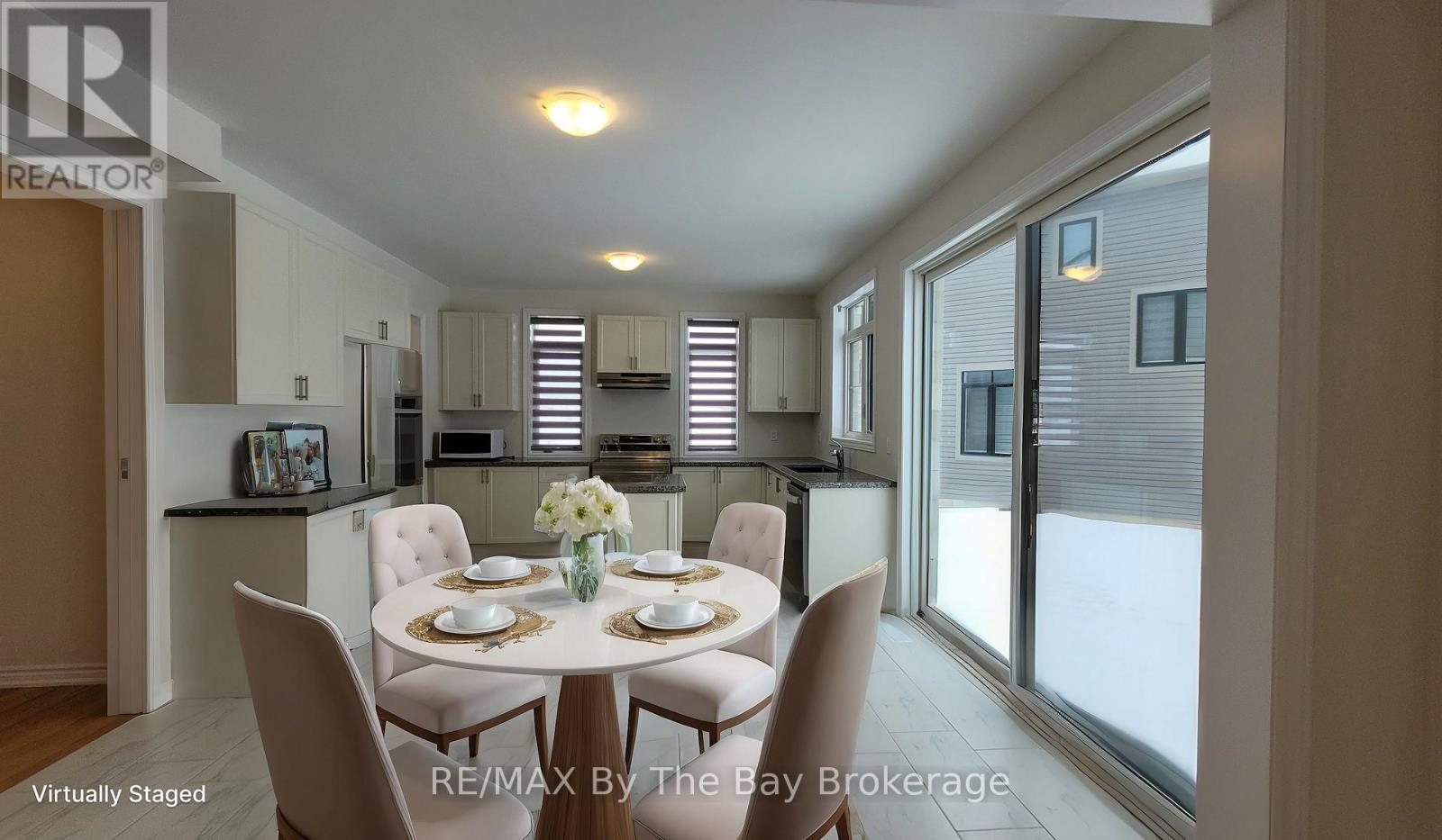 105 Sun Valley Avenue, Wasaga Beach, Ontario  L9Z 0N8 - Photo 4 - S11973379
