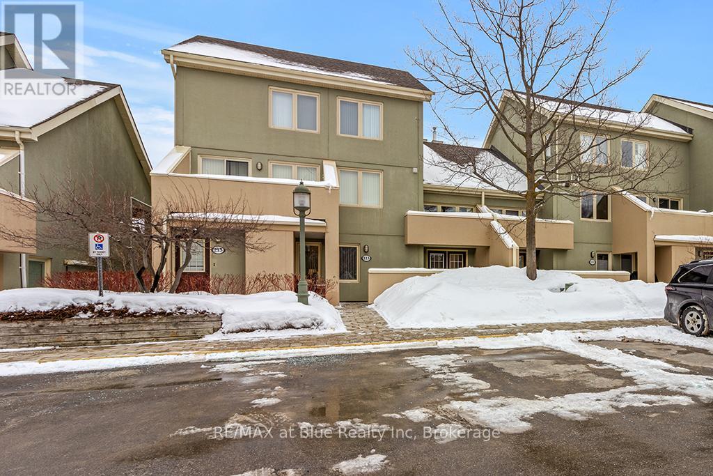 Property at 113 - 107 WINTERGREEN PLACE image 2