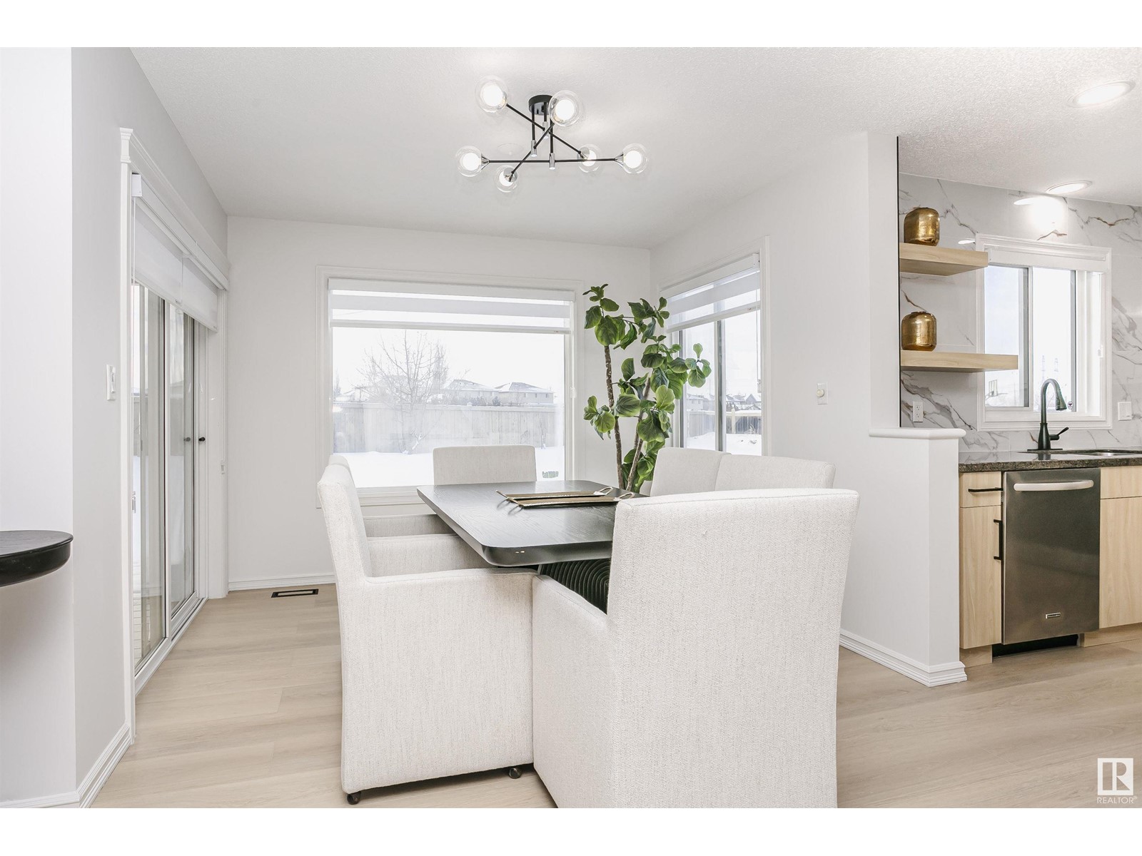 Property at 2143 32 AV NW image 2