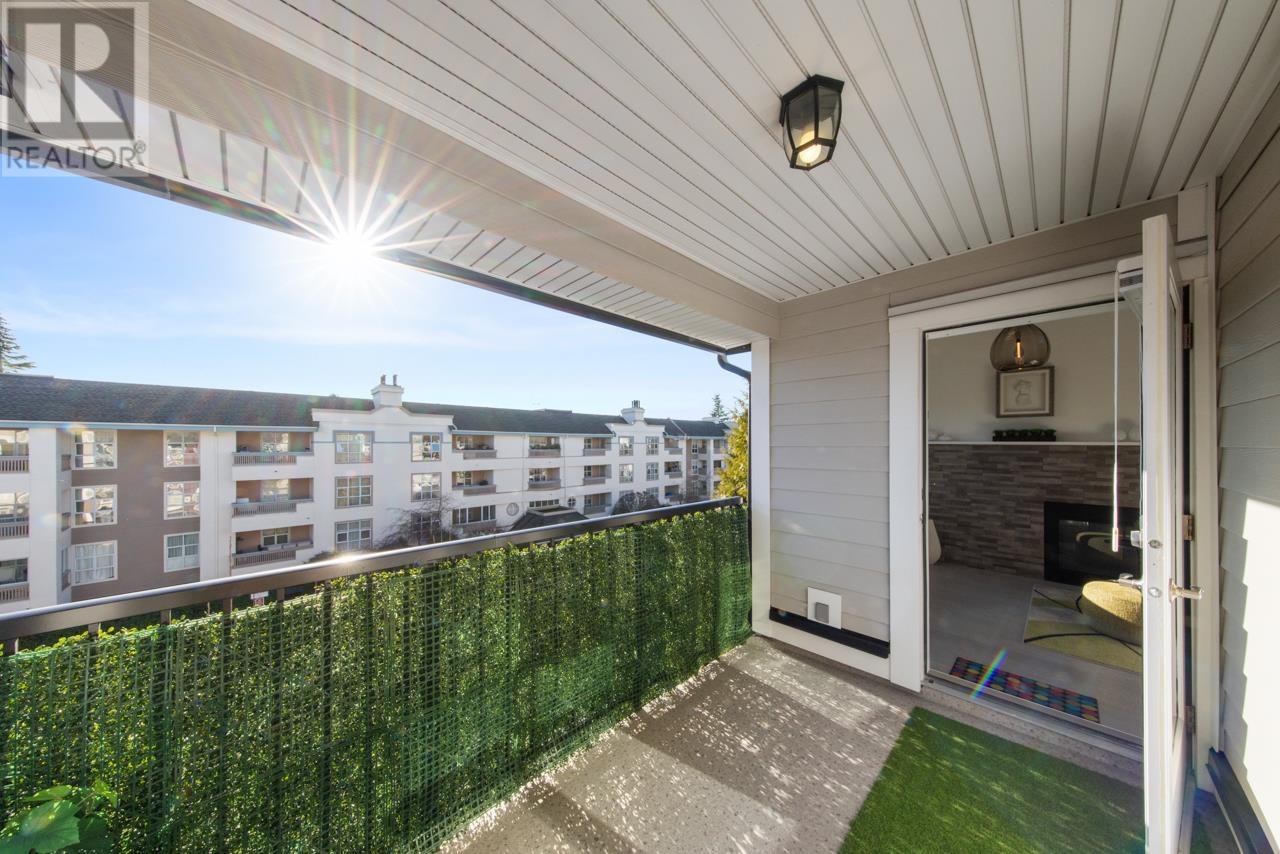 Listing Picture 13 of 21 : 302 7500 MINORU BOULEVARD, Richmond / 烈治文 - 魯藝地產 Yvonne Lu Group - MLS Medallion Club Member