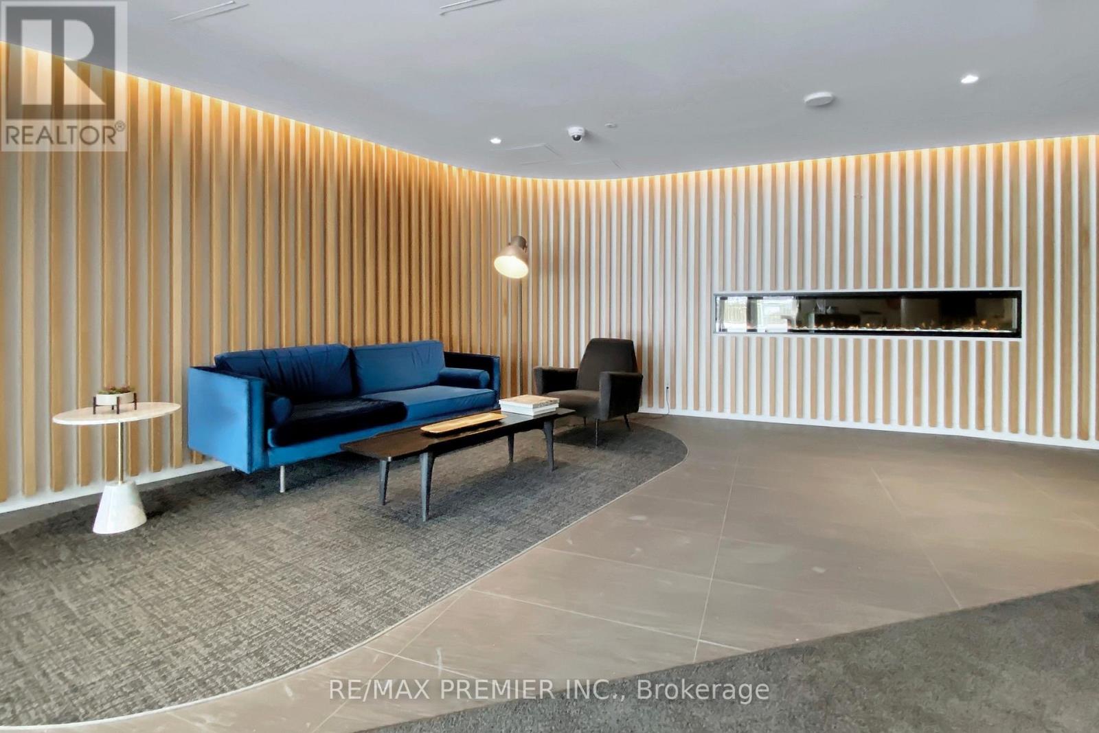 Property at 1217 - 160 FLEMINGTON ROAD image 4