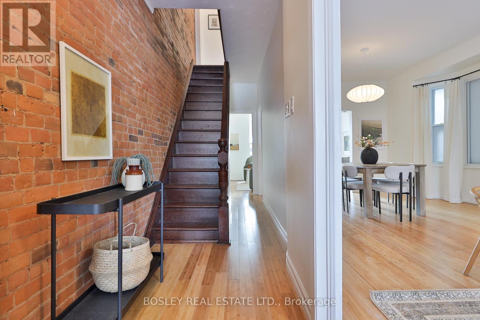 23 Fern Avenue, Toronto, Ontario  M6R 1J9 - Photo 3 - W11973338