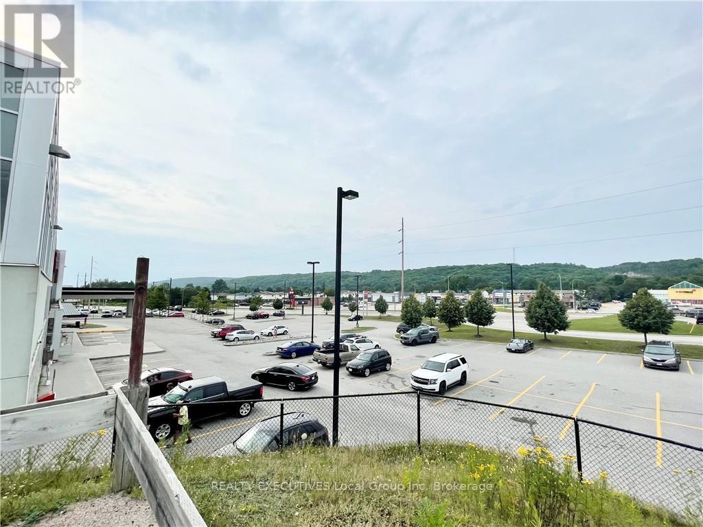 206 - 66 Josephine Street, North Bay (College Heights), Ontario  P1B 0A7 - Photo 4 - X11973316