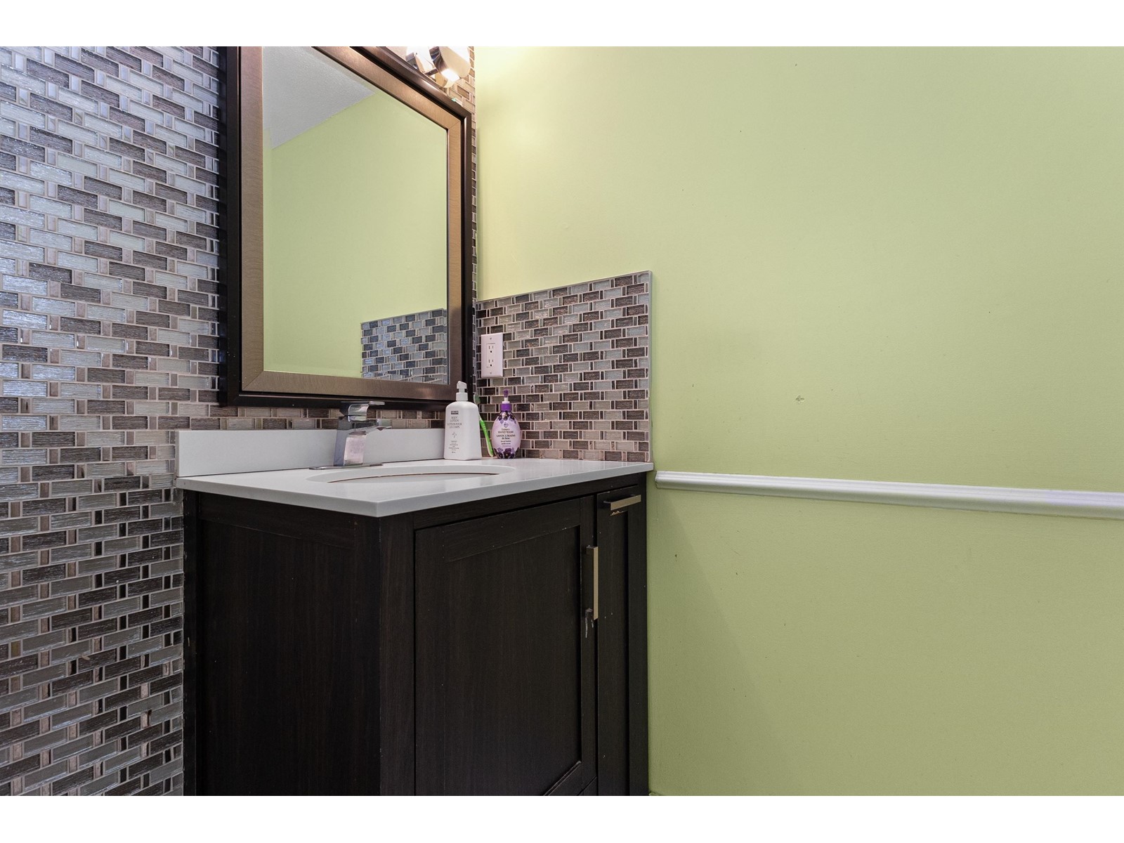 190 32550 Maclure Road, Abbotsford, British Columbia  V2T 4N3 - Photo 11 - R2966415