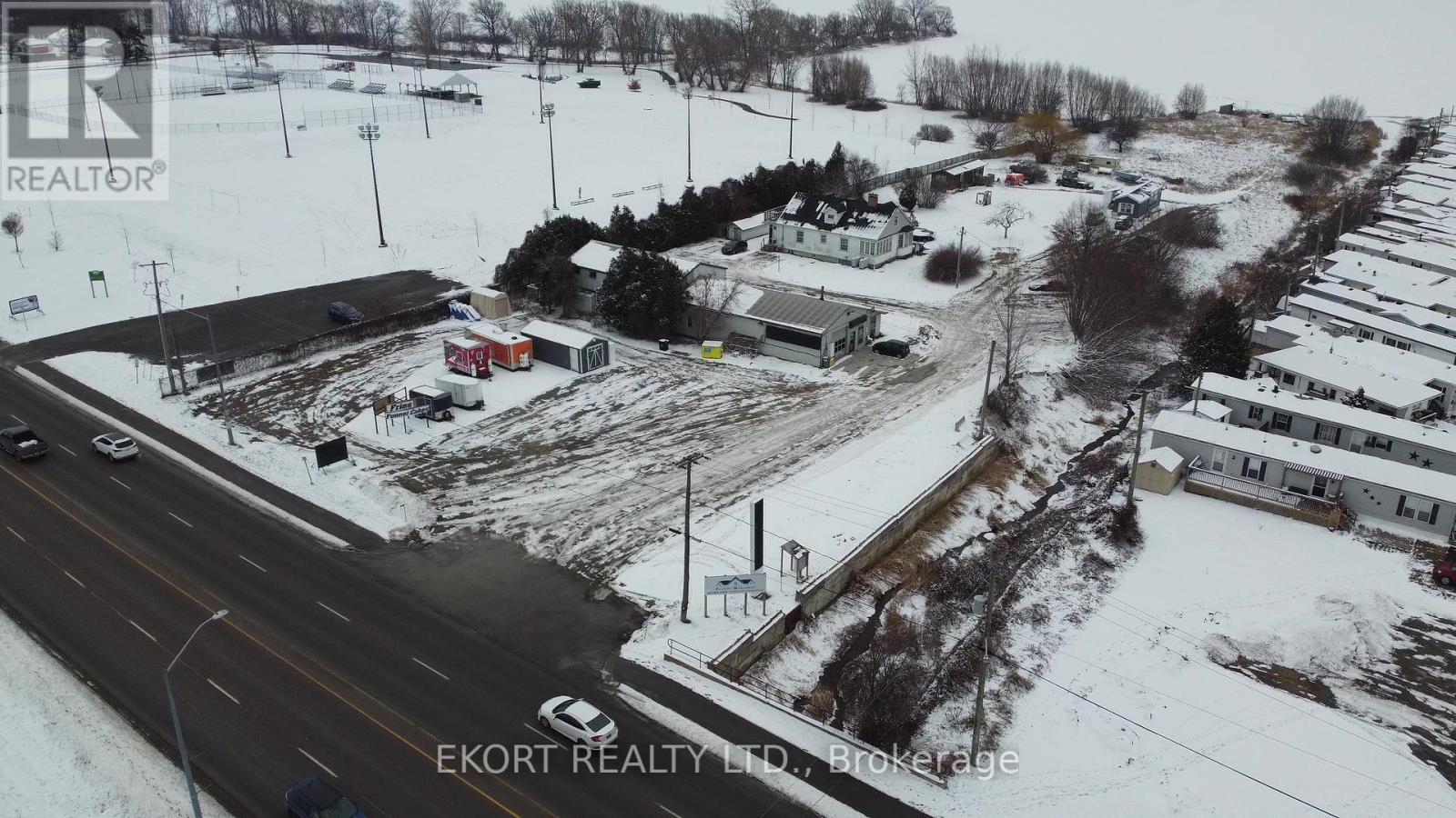 323-325 Dundas Street E, Quinte West (Trenton Ward), Ontario  K8V 5W5 - Photo 16 - X11938185