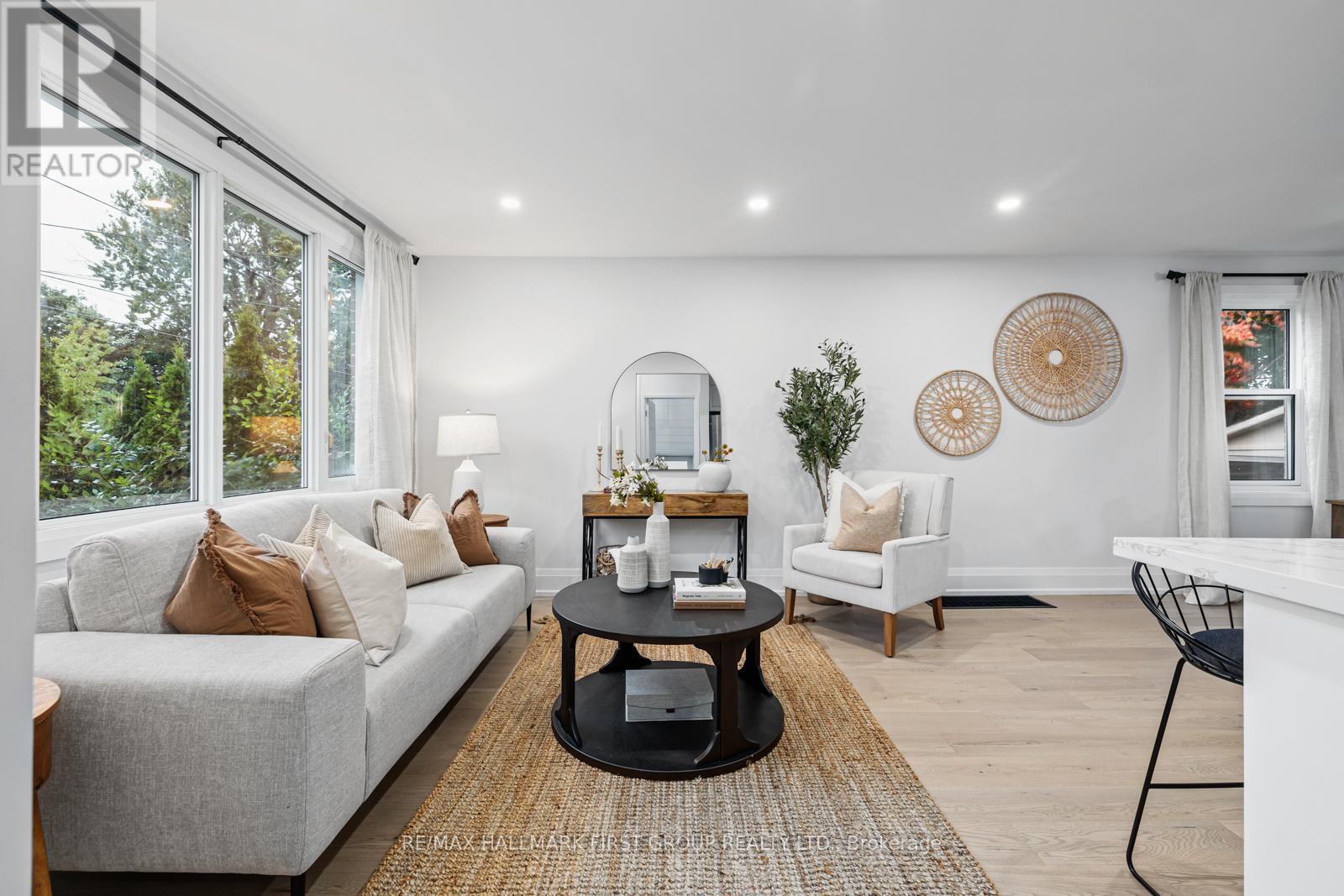 Property at 138 MUNROE STREET image 3