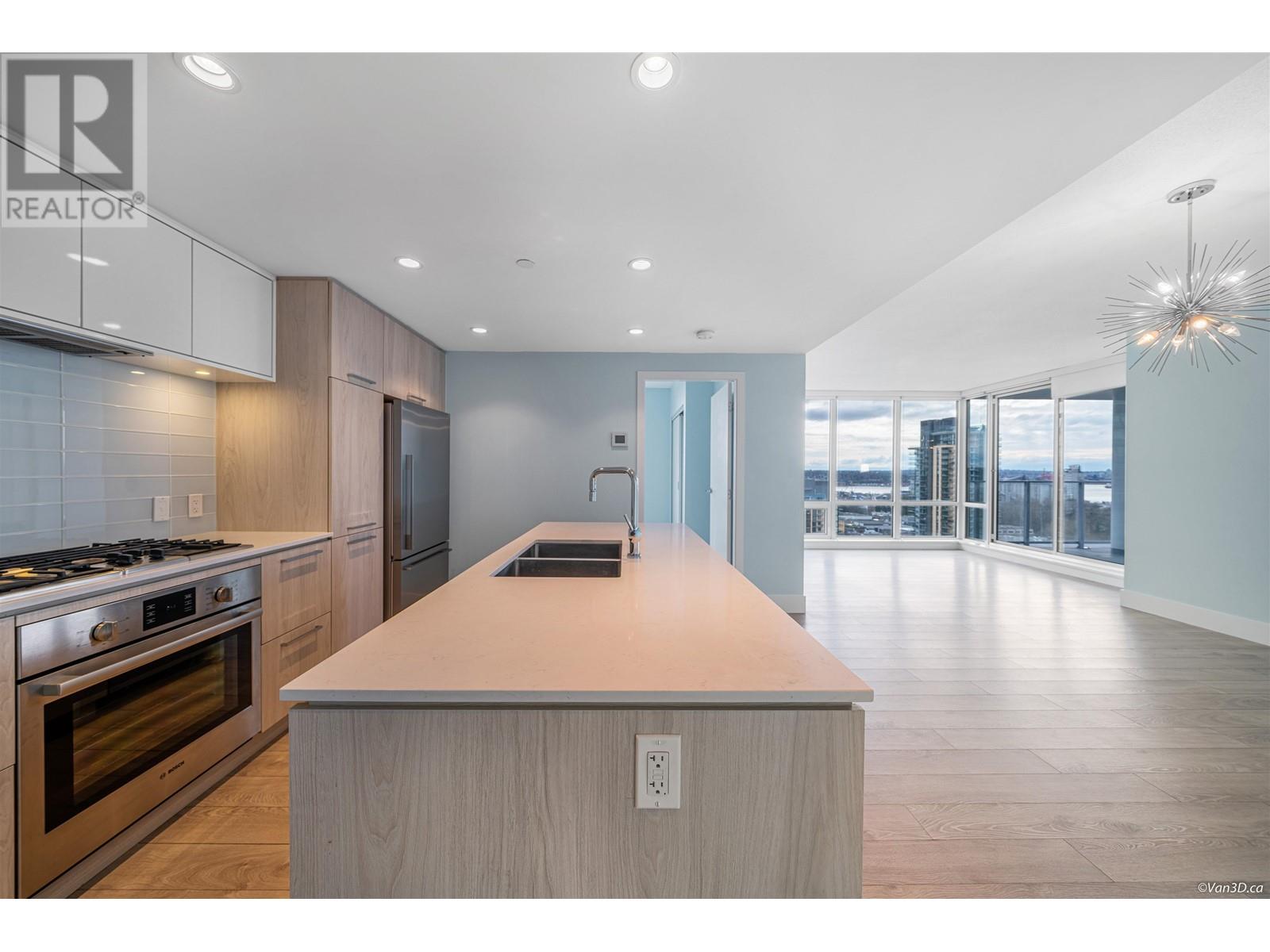 2106 680 Seylynn Crescent, North Vancouver, British Columbia  V7J 0B5 - Photo 2 - R2966889