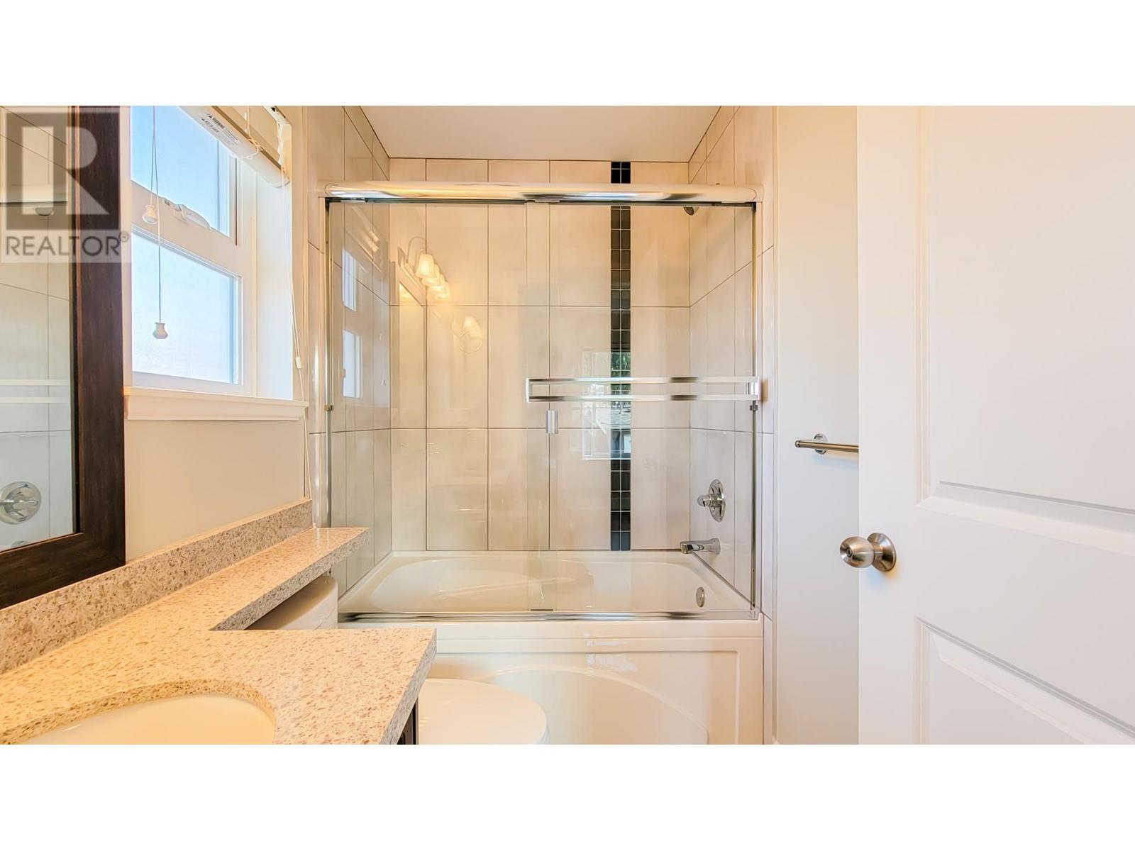 3096 E 26th Avenue, Vancouver, British Columbia  V5R 1L6 - Photo 14 - R2966859