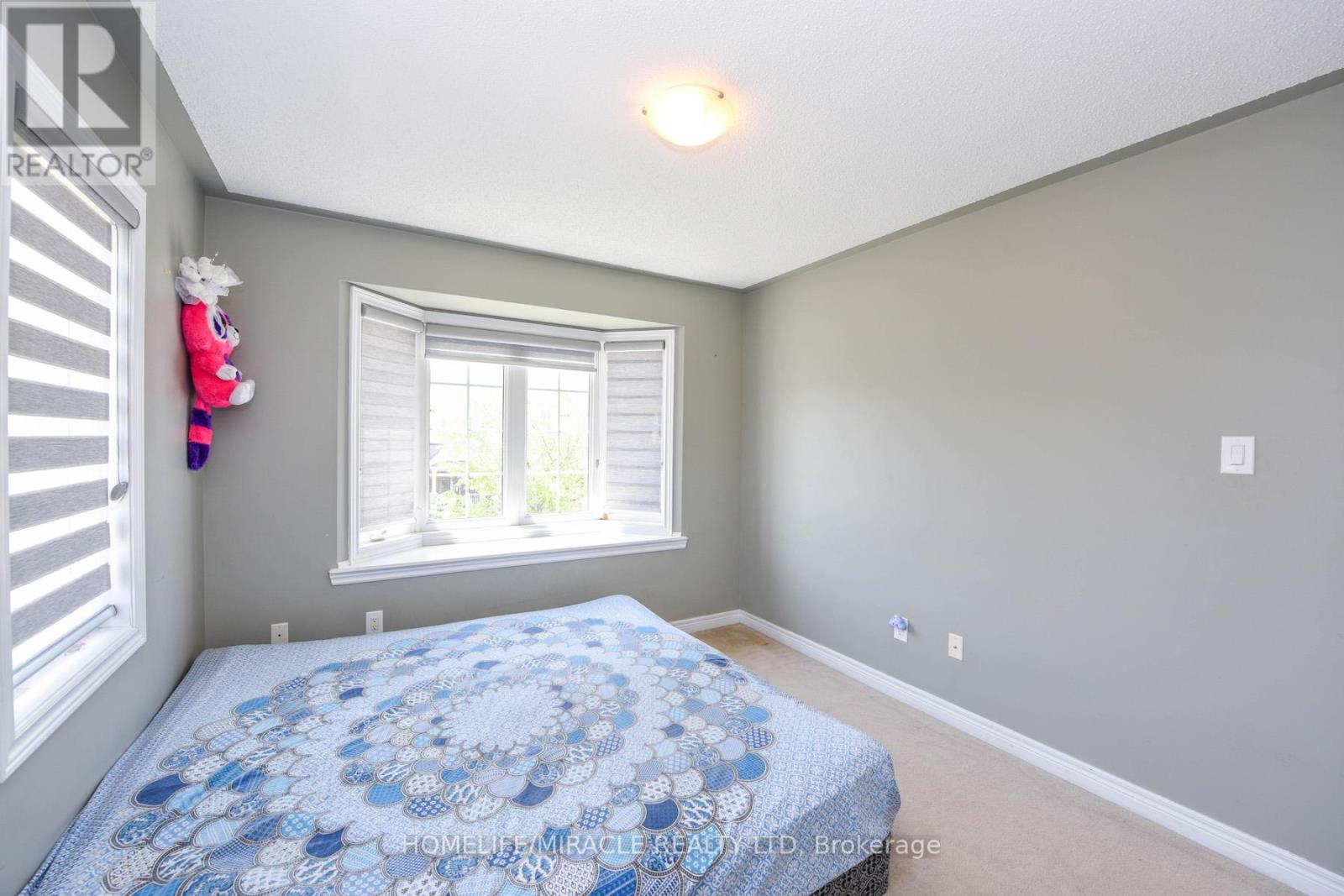 2 Lorenzo Circle, Brampton, Ontario  L6R 0Z9 - Photo 32 - W11973429