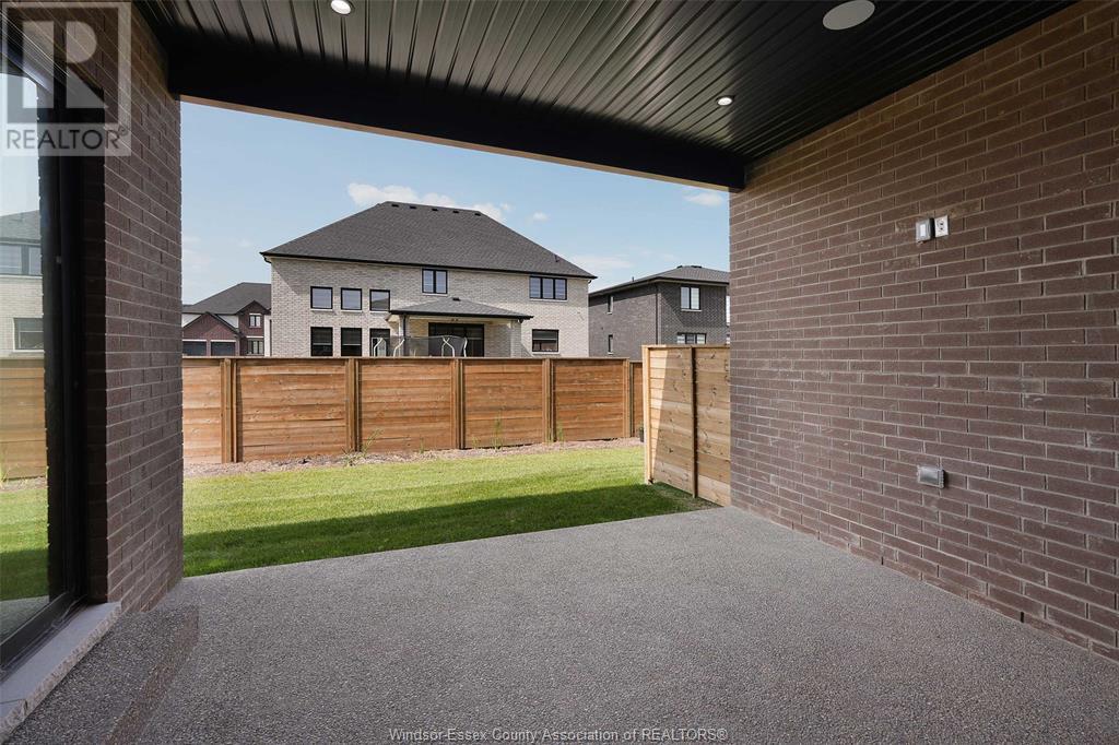 Photo 32 of 42 for 668 Lily Mac Boulevard